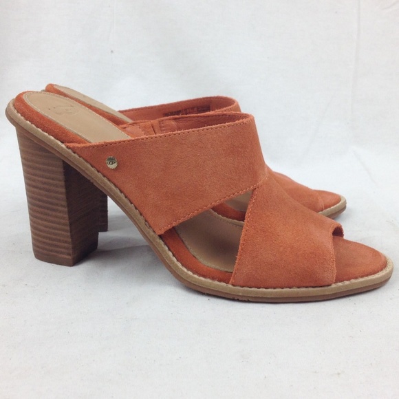 UGG Celia Sandal 7.5 - Picture 6 of 8